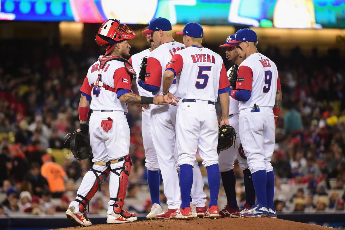 Muestran uno de los uniformes que utilizará Puerto Rico en el Clásico  Mundial de Béisbol  - Noticias - Videos